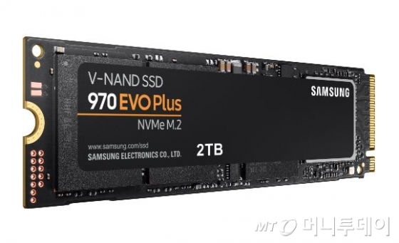 NVMe SSD '970 EVO Plus'/사진제공=삼성전자