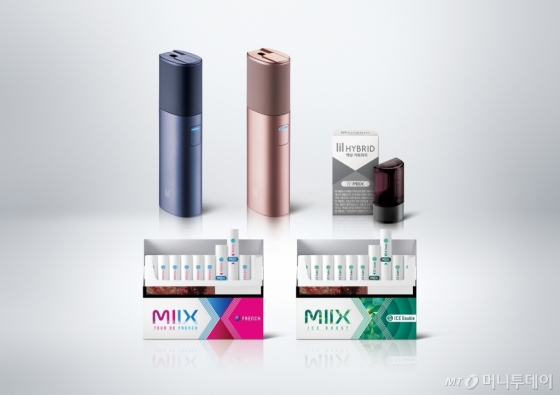 KT&G의 전자담배 '릴 하이브리드(lil HYBRID)'와 전용 담배 '믹스 프렌치(MIIX FRENCH)', '믹스 아이스 더블(MIIX ICE DOUBLE)'./사진제공=KT&G