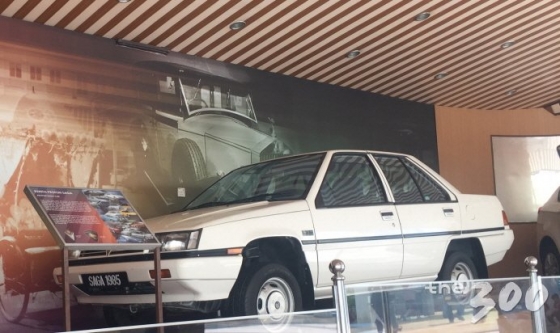 말레이시아 쿠알라룸푸르 국립박물관에 전시된 프로톤 자동차 'SAGA 1985'/사진=김성휘