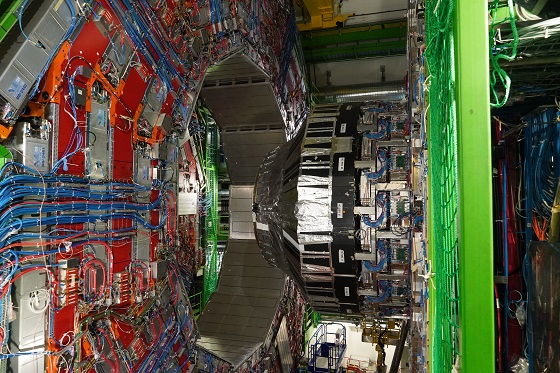 유럽핵입자물리연구소(CERN)의 'CMS'(뮤온 압축 솔레노이드) 모습. CMS는 대형강입자가속기(LHC·Large Hadron Collider)의 검출기이다/사진=CERN