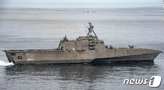 미해군 연안전투함 가브리엘 기퍼즈 호. (미 해군) © 뉴스1