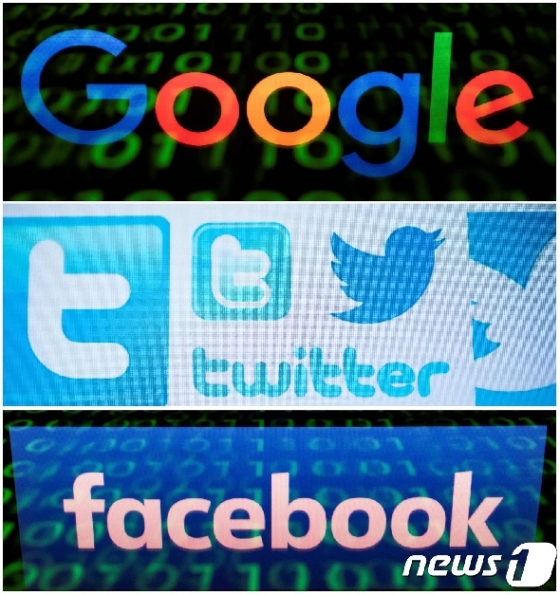 위로부터 구글과 트위터, 페이스북의 로고가 보인다. © AFP=뉴스1 © News1 우동명 기자