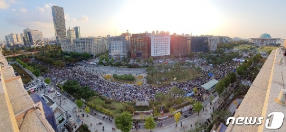 [사진] 국회 앞 검찰개혁 촛불 문화제