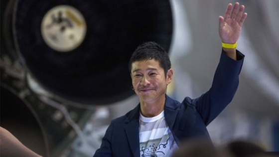우주여행에 함께 갈 여성을 모집한다는 공고를 낸 일본의 억만장자 유사쿠 마에자와(Yusaku Maezawa). / 사진 = BBC<br> 