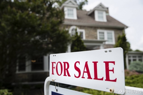 '1년새 8%' 미국 집값 폭등, 이유는 '집 안 내놓는 주인들'