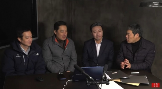 배우 안정훈(사진 왼쪽에서 세번째)이 유튜브 채널 '가로세로연구소'에 등장해 영화 '회충가족' 주연으로 등장한다고 전했다./사진=유튜브 '가로세로연구소' 영상 캡처