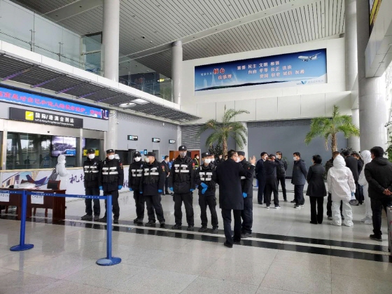 중국 웨이하이 공항에서 입국자에 대한 강제격리 조치가 취해졌다./사진=독자제공