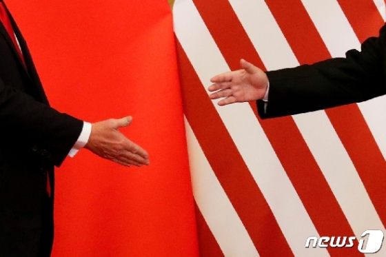 시진핑 중국 국가주석(왼쪽)과 도널드 트럼프 미국 대통령(오른쪽). <자료사진> © 로이터=뉴스1