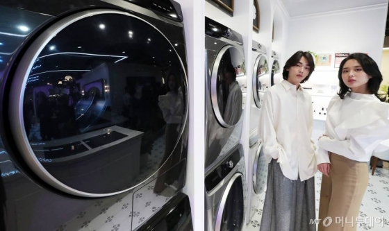 삼성전자의 '그랑데 AI 세탁기·건조기. /사진=김창현 기자