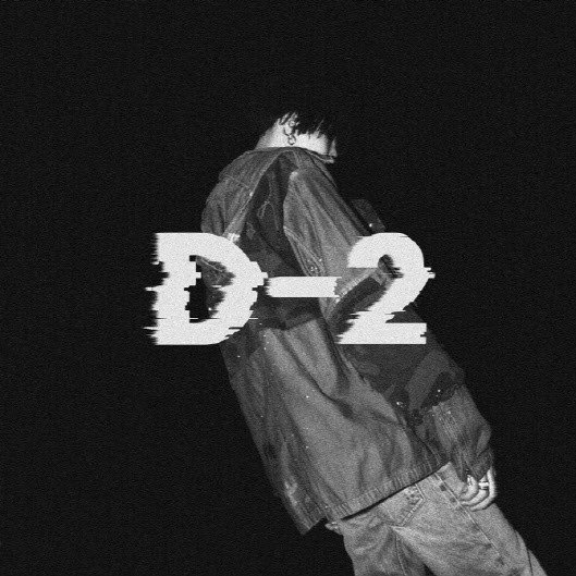 '어거스트 D'로 활동하는 BTS 슈가의 두 번째 믹스테이프 음반 'D-2' /사진=빅히트엔터테인먼트