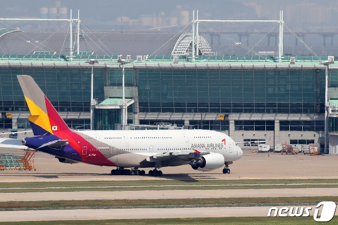 [사진] 코로나19 항공업 불확실성 'HDC현산 아시아나 인수 조건 재검토 요청'