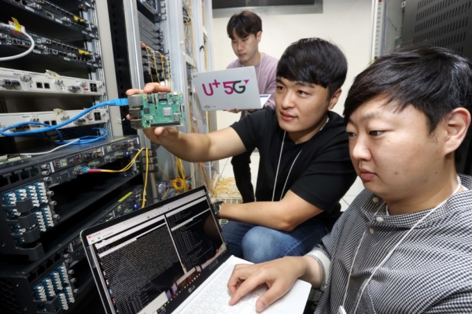 LGU+, 양자내성암호 광전송장비에 세계 첫 도입