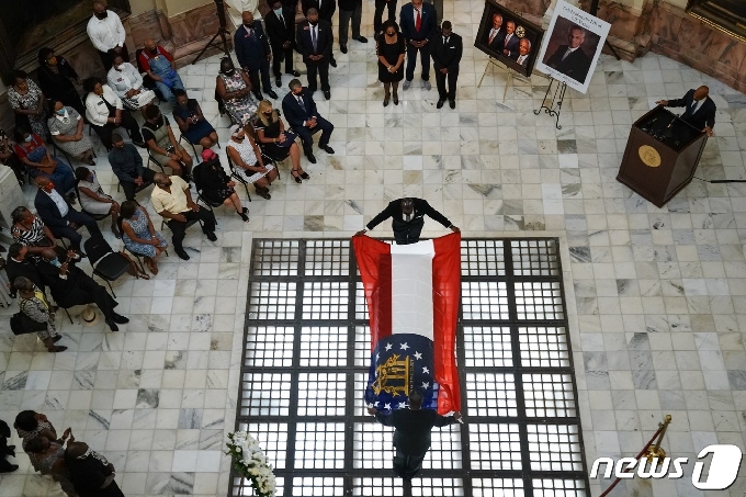 [사진] 조지아 주 의사당서 열린 비비안 목사 장례식
