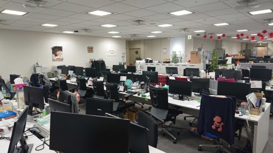 지난 2월 일본기업 GMO 인터넷 그룹 사무실이 재택근무로 인해 비어 있는 모습. /사진=회사 블로그