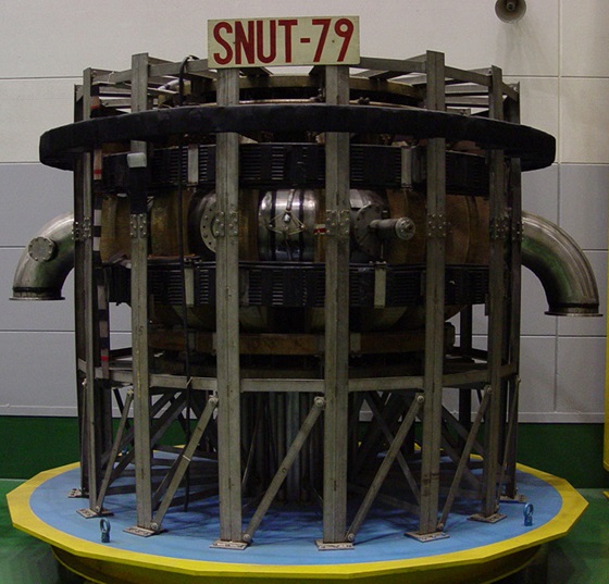 1. 핵융합 플라즈마 발생장치 SNUT-79/사진=중앙과학관