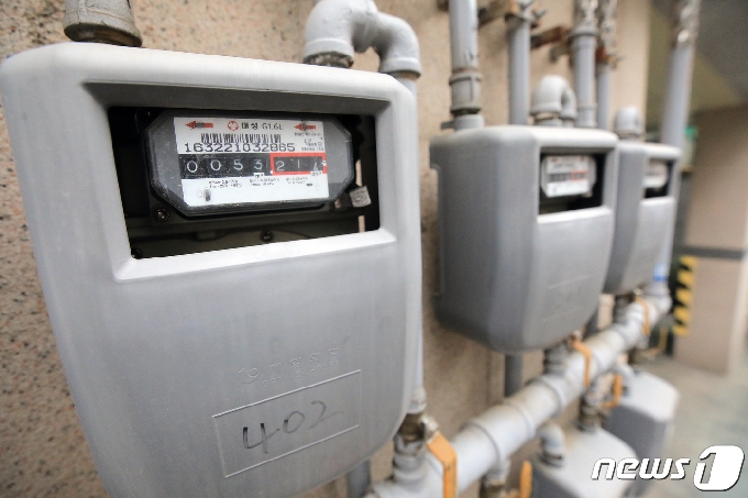 경기도 도시가스 소비자요금이 8월부터 현행 대비 평균 12.6% 내려간다./뉴스1 © News1 구윤성 기자
