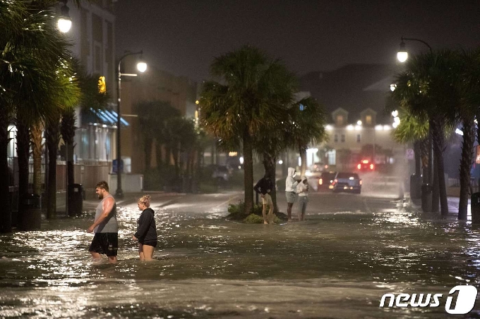 열대성 폭풍 '이사이아스'(Isaias). © AFP=뉴스1