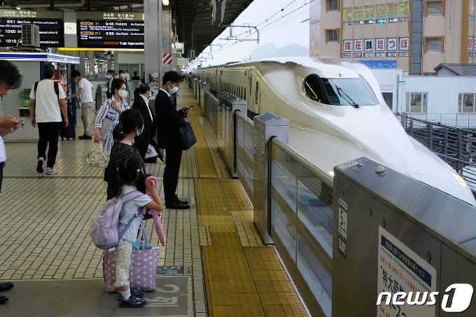 일본의 한 기차역 © AFP=뉴스1