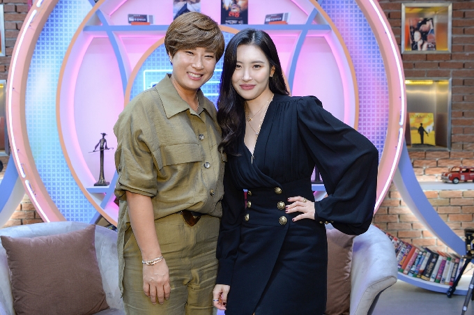 박세리(왼쪽)와 선미/사진=SBS © 뉴스1