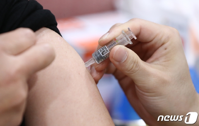 독감 예방 접종 자료사진.(사진은 기사와 무관.© News1