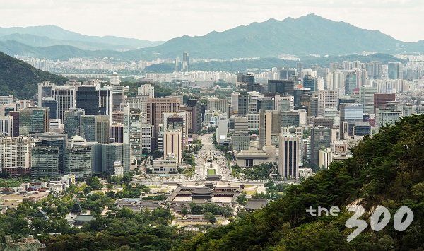 '김신조 사태' 이후 52년간 막혔던 靑북악산 뒷길 개방