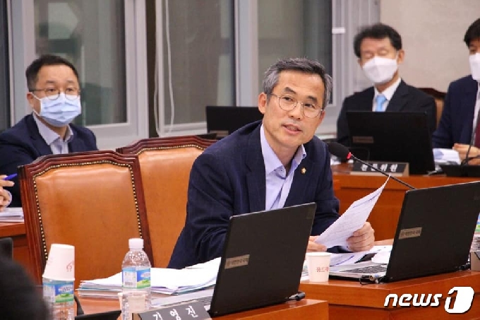 김승남 국회의원(전남 고흥·보성·장흥·강진) /© 뉴스1