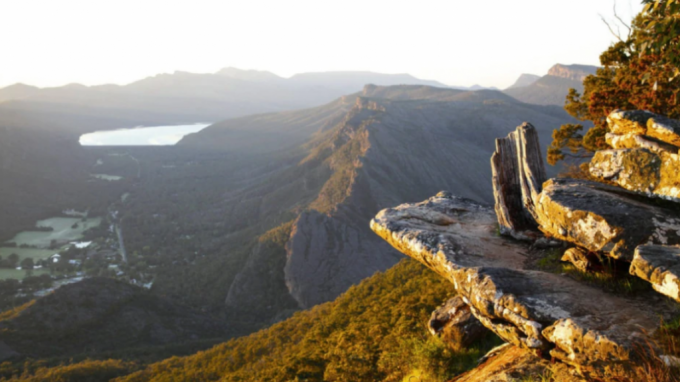호주 그램피언 국립공원의 보로카 전망대. /사진제공=그램피언 국립공원