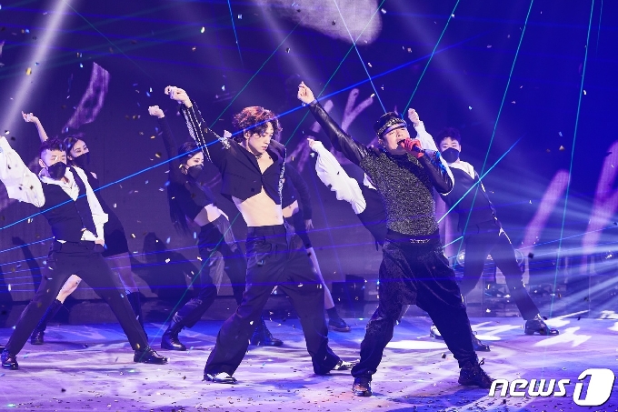 [사진] 비-박진영 '빈틈이 보이지 않는 완벽 댄스'