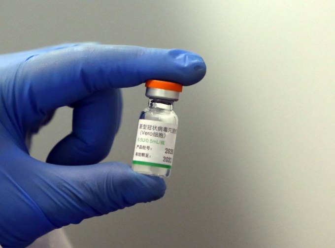 중국 시노팜의 코로나 19 백신 주사병약/사진=[베오그라드=AP/뉴시스] 