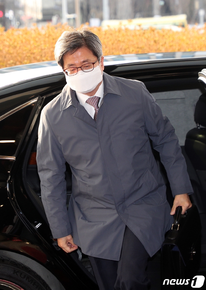 [사진] 출근하는 김명수 대법원장