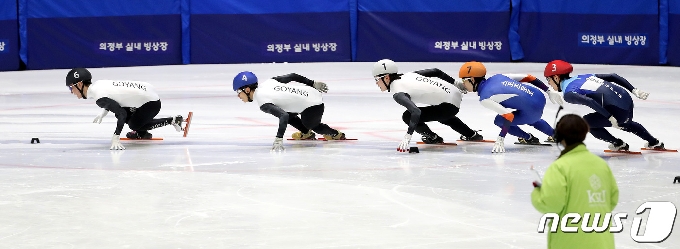 [사진] 남자 1500m 일반부 싹쓰리한 고양시청 선수들
