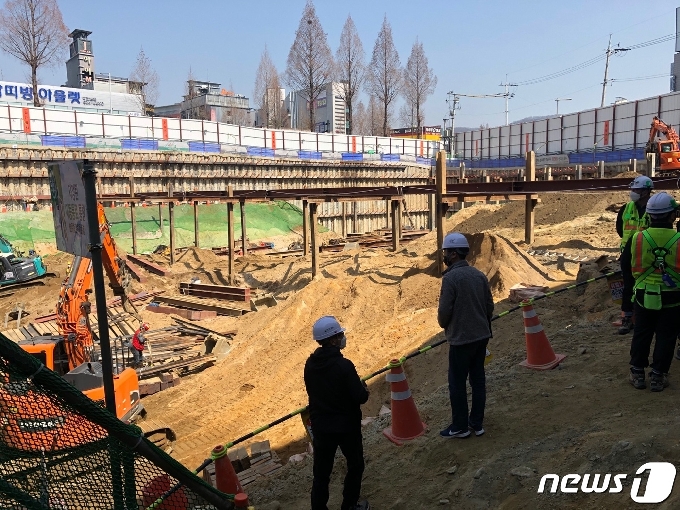 대전 가양동 452-1번지 현대건설 공사현장 (대전 대덕구 제공)© 뉴스1