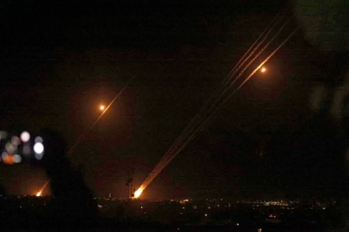 하마스가 이스라엘을 향해 발사한 로켓포. /사진=AFP