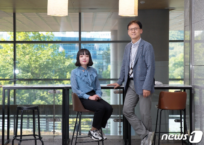 안나경 박사(왼쪽), 김진영 교수.(UNIST 제공) © 뉴스1
