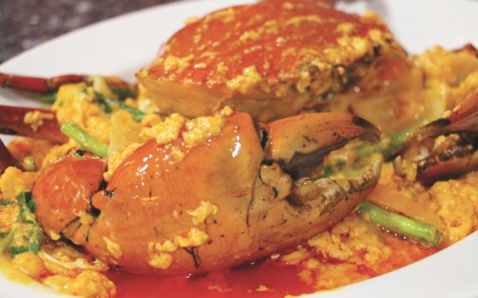 꽝씨푸드가 자랑하는 태국 1등 요리 '푸팟퐁커리(게살 해산물 카레요리)'의 모습. /㈜장상궁 제공