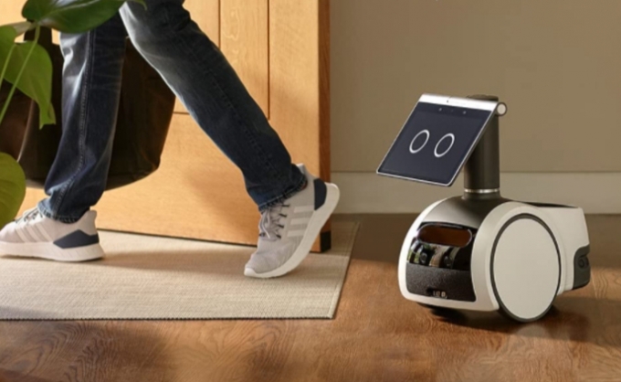 아마존이 공개한 가정용 로봇 '아스트로' /사진=아마존 홈페이지