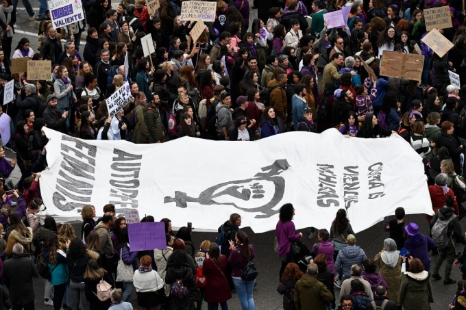 지난해 3월8일 여성의 날을 맞아 스페인에서 열린 기념 시위/사진=AFP