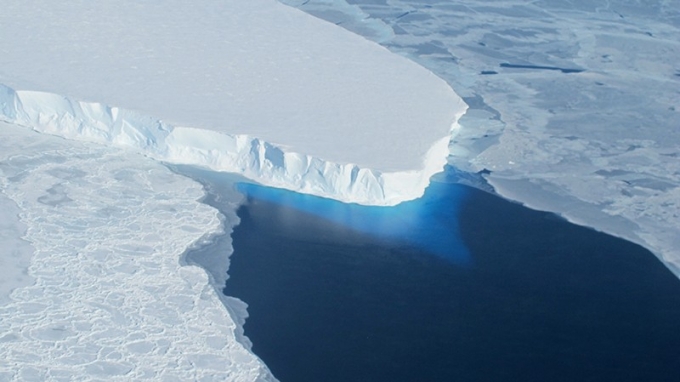 미국 항공우주국(NASA)이 관측한 스웨이츠 빙하 균열. / 사진=미국항공우주국