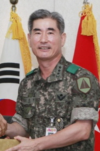 현역 시절의 김용현 장군.