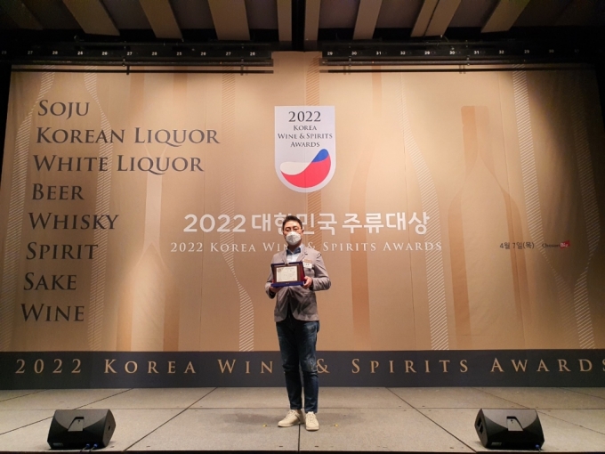 맥주 프랜차이즈 탄광맥주의 '카나리아 맥주가 2022 대한민국 주류대상을 수상했다/사진제공=올바른에프앤비
