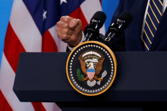 U.S. President Joe Biden gestures as he speaks at a news conference during a NATO summit in Madrid, Spain June 30, 2022. REUTERS/Yves Herman /==1