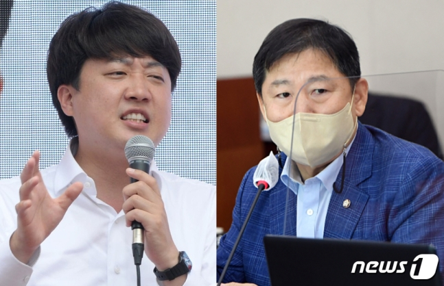 이준석 국민의힘 대표와 이철규 의원 ⓒ 뉴스1 