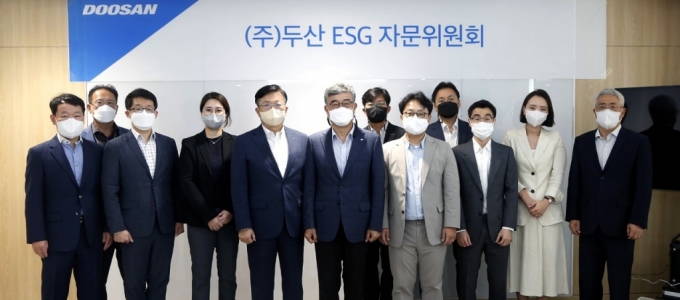 ㈜두산, 'ESG 자문위원회' 출범…외부 전문가 7명으로 구성