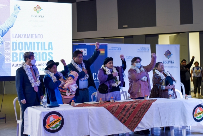 코이카가 11일(현지시각) 볼리비아 여성의 날을 맞아 수도 라파스 중앙역(Estacion Teleferico Central)에서 유엔여성기구와 함께 사업 착수를 선언했다. /사진제공=코이카
