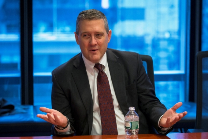 St. Louis Fed President James Bullard speaks about the U.S. economy during an interview in New York February 26, 2015. REUTERS/Lucas Jackson/File Photo /==1