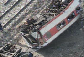 1993년 3월28일 부산 북구 구포역 인근에서 발생한 무궁화호 열차 전복사고 현장.