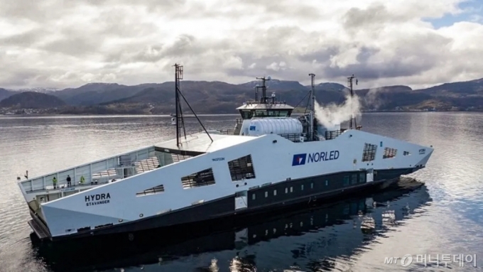 노르웨이 해운사 노르레드(Norled)가 상업 운항을 개시한 세계 최초 액화 수소 추진 선박 MF히드라(MF Hydra) /사진= 노르레드(Norled)