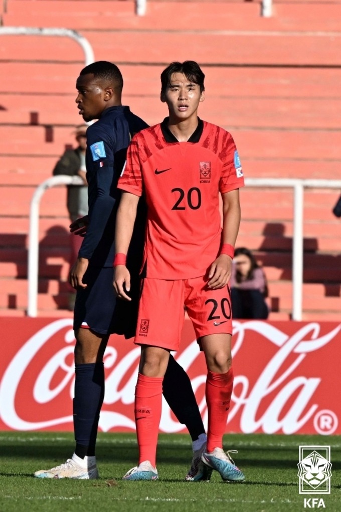 김지수(오른쪽). /사진=대한축구협회 제
