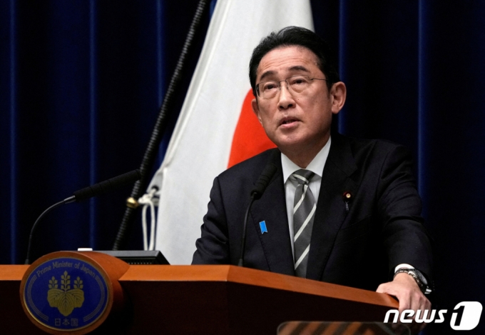 지난달 13일 일본 도쿄 총리관저에서 기시다 후미오 총리가 기자회견 중 발언하고 있다. /사진=뉴스1.