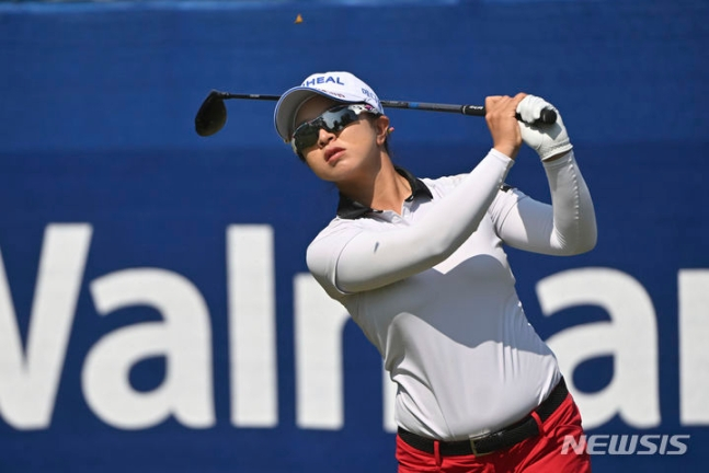 김세영이 25일 태국 촌부리의 시암CC 올드 코스(파72)에서 막을 내린 2024 미국여자프로골프(LPGA)투어 아시아 스윙 첫 대회인 혼다 타일랜드에서 샷을 날리고 있다. /AP=뉴시스